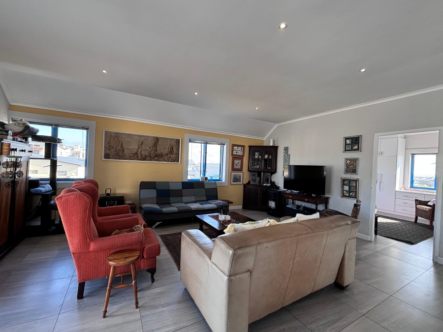 2 Bedroom Property for Sale in Blue Lagoon Western Cape